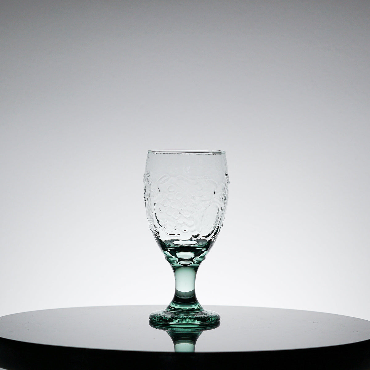 Vintage Textured Green Glass Set of 4, Whiskey Tumbler Glasses, Cocktail Glass, Scotch Glass, Lowball Glass Barware, Retro Barware